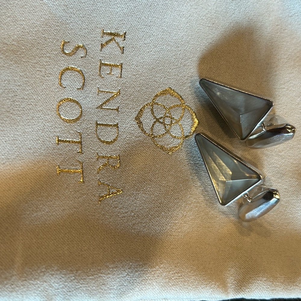 Kendra Scott Geometric Earrings with gray abalone stone. Approx 1 inch length. - Picture 2 of 2